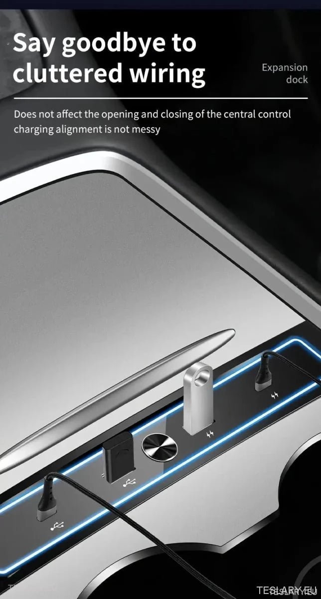 4 in 1 USB Expansion Hub for Tesla 3/Y - TESLARY Tesla Shop Accessories Europe Nederlands Ireland Deutschland Espana Alicante France Italia