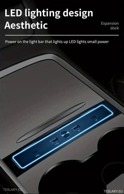 4 in 1 USB Expansion Hub for Tesla 3/Y - TESLARY Tesla Shop Accessories Europe Nederlands Ireland Deutschland Espana Alicante France Italia