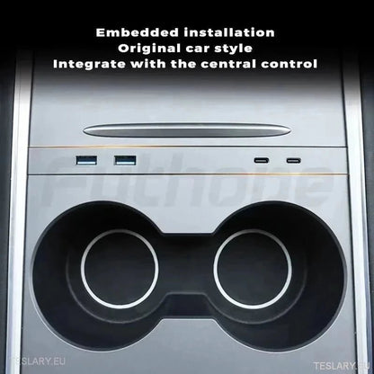 4 Port Multiport USB Expansion Hub for Tesla Model 3 & Y - TESLARY Tesla Shop Accessories Europe Nederlands Ireland Deutschland Espana Alicante France Italia