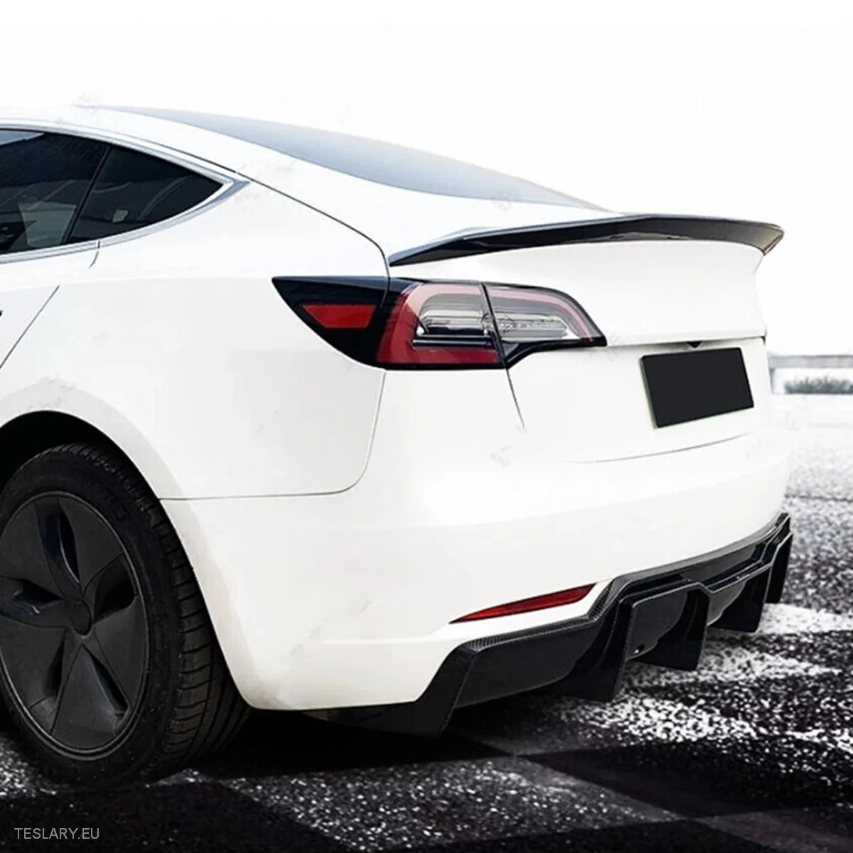 V Type Highkick Sport Spoiler Wing Tesla Model 3 2019 - 2023 - Carbon Fibre Style - Tesla Shop Europe - TESLARY.IE Ireland - France boutique- Deutschland Geschäft- España comercio - Nederland winkel- TESLARY.IE