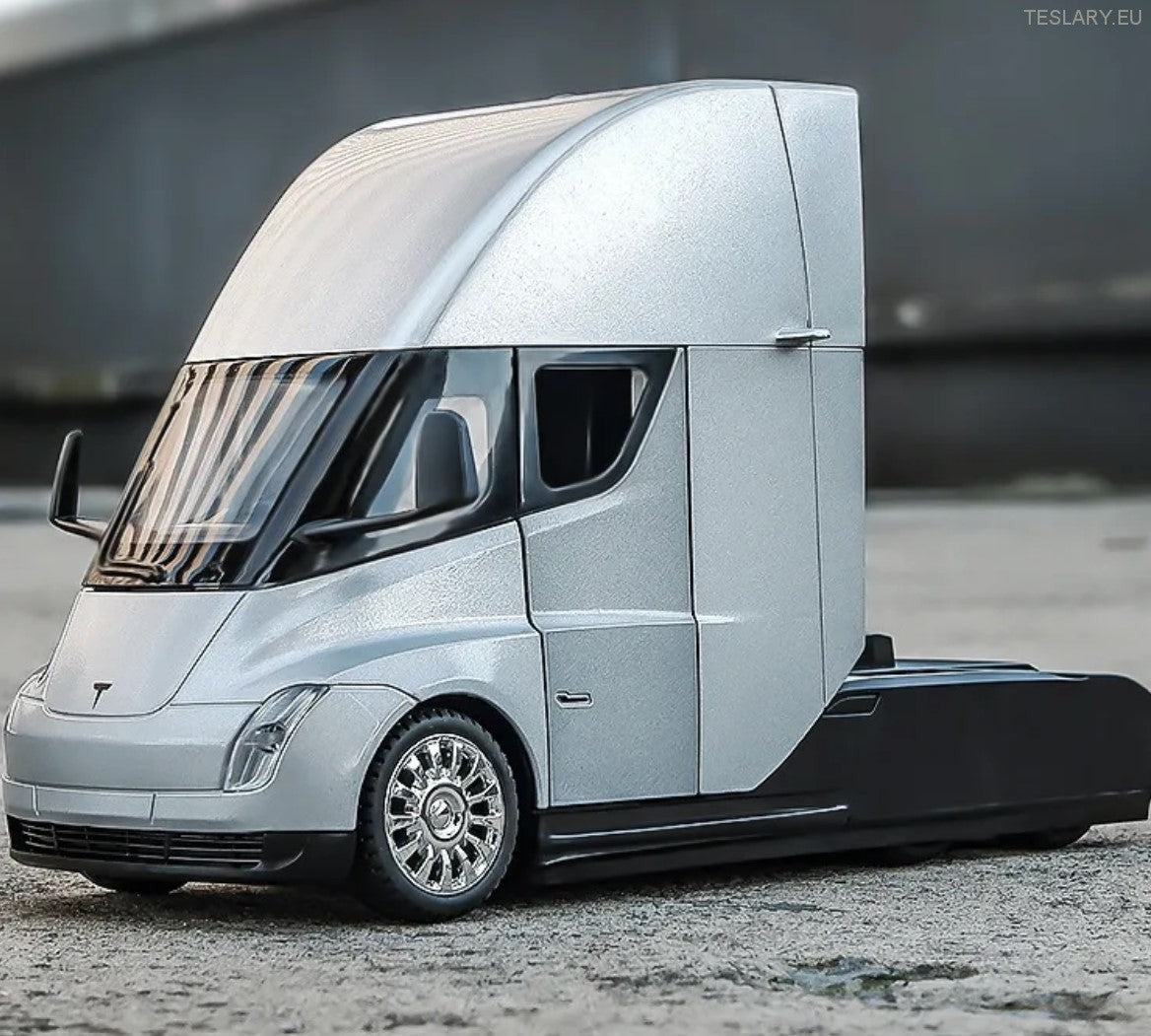 Tesla Semi Trailer Truck Collectors 1:24 Unofficial Version