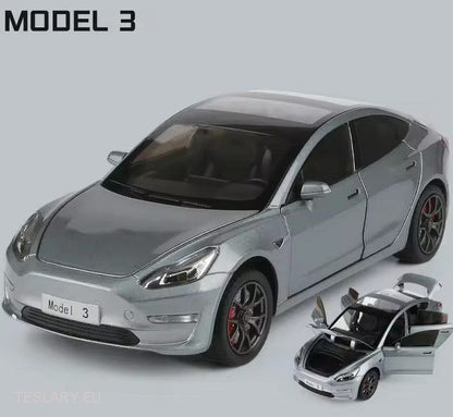 Tesla Model 3  Car 1:24 Diecast Model Car 2019 - 2023 Version