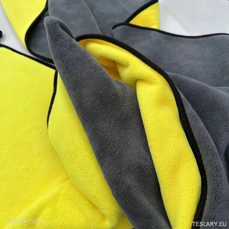 Extra Large MicroFiber Drying Towel for Tesla 3, Y , S and X - TESLARY Tesla Shop Accessories Europe Nederlands Ireland Deutschland Espana Alicante France Italia