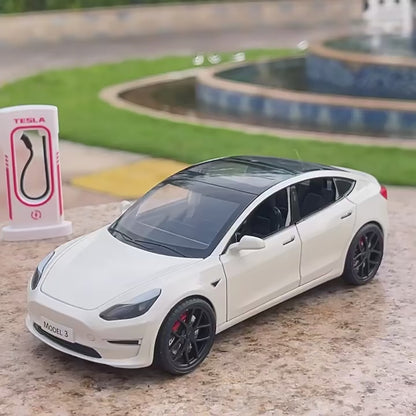 Tesla Model 3  Car 1:24 Diecast Model Car 2019 - 2023 Version