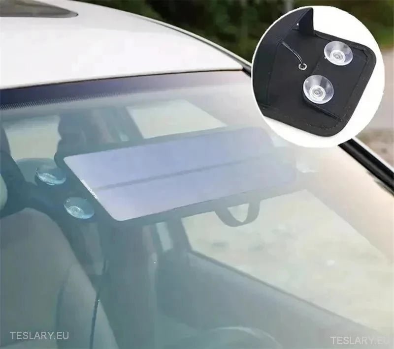 Solar Trickle Charger for Tesla EV 12 Volt Battery - TESLARY Tesla Shop Accessories Europe Nederlands Ireland Deutschland Espana Alicante France Italia