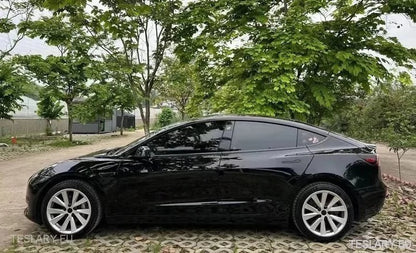 Tesla 3 18" Full Rim Silver & Black Sport Style Wheel Covers - TESLARY Tesla Shop Accessories Europe Nederlands Ireland Deutschland Espana Alicante France Italia