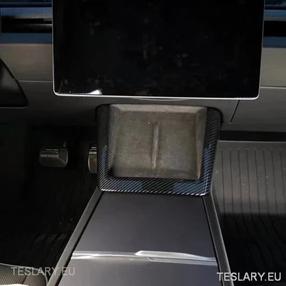 Tesla 3+ Highland Wireless Charger Carbon Fiber Trim - TESLARY Tesla Shop Accessories Europe Nederlands Ireland Deutschland Espana Alicante France Italia