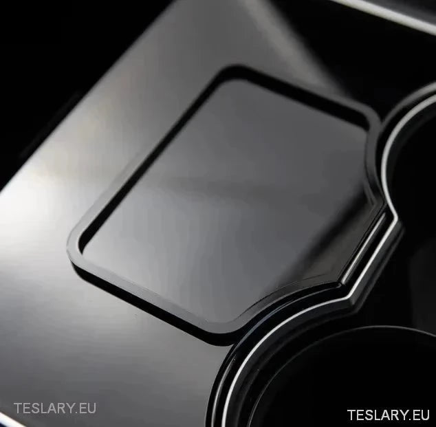 Tesla 3/Y Centre Console Key Holder - TESLARY Tesla Shop Accessories Europe Nederlands Ireland Deutschland Espana Alicante France Italia