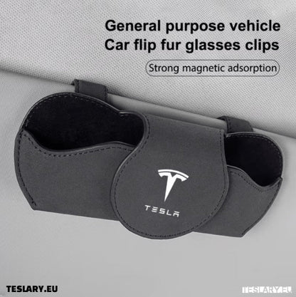 Tesla Glasses Case Sun Visor Glasses Holder With Tesla Logo Colour Black - TESLARY Tesla Shop Accessories Europe Nederlands Dublin Cork Ireland Deutschland Espana Alicante France Italia