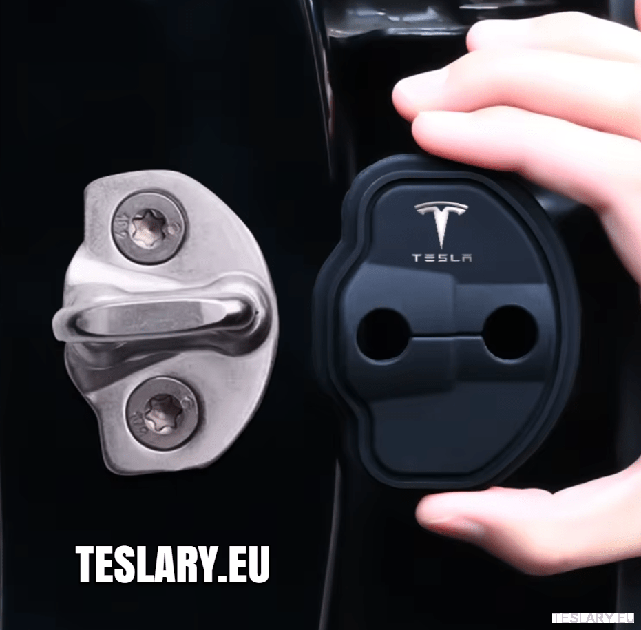 Tesla Model 3 / 3+ Highland & Y Silicone Door Lock Protector with Logo - TESLARY Tesla Shop Accessories Europe Nederlands Dublin Cork Ireland Deutschland Espana Alicante France Italia
