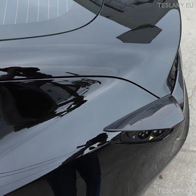 Tesla Model 3 / Y & 3+ Highland Tail Light Smoked Plastic Protective Covers - TESLARY Tesla Shop Accessories Europe Nederlands Ireland Deutschland Espana Alicante France Italia
