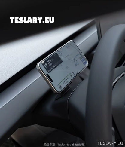 Tita Magnetic Phone Mount for Tesla Model 3 , Y and 3+ Highland - TESLARY Tesla Shop Accessories Europe Nederlands Dublin Cork Ireland Deutschland Espana Alicante France Italia